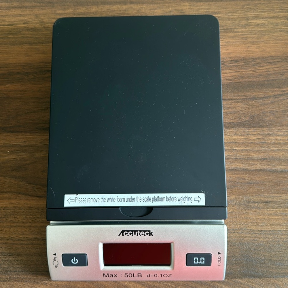 Digital shipping scale